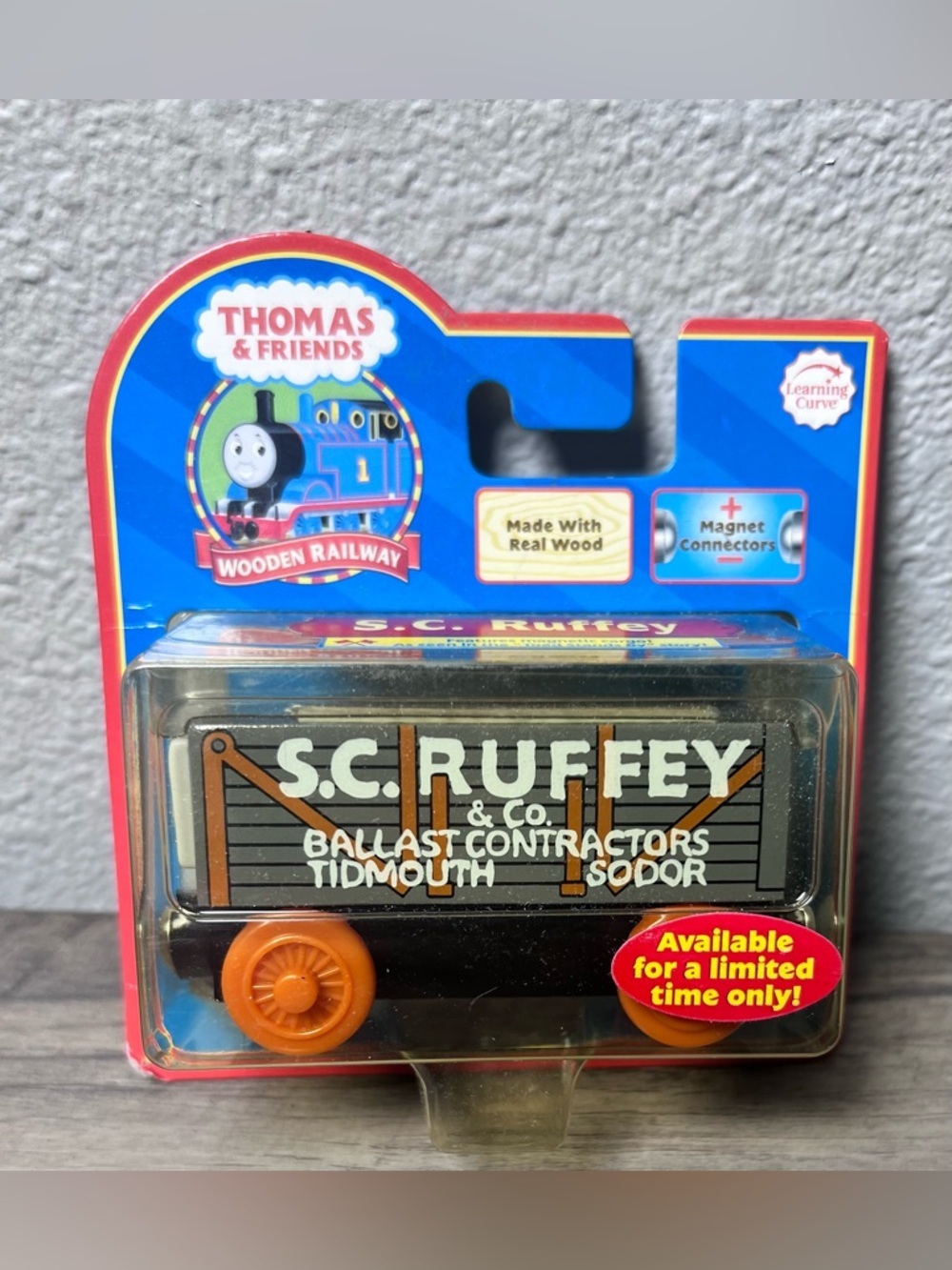 Thomas & Friends Wooden Railway S.C. Ruffey (2006)‎ - Picture 4 of 11